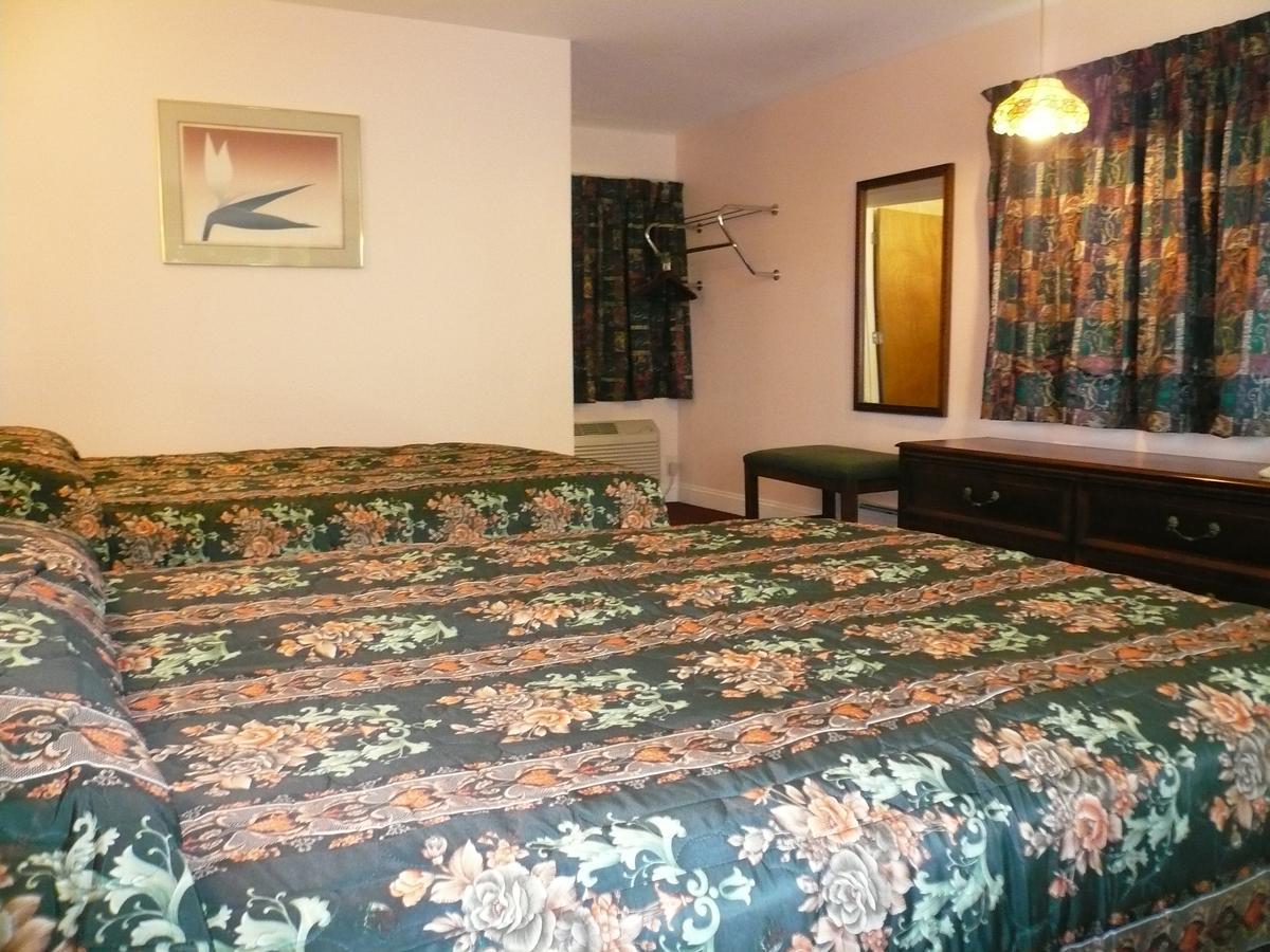Spring Fountain Motel Bucksport ภายนอก รูปภาพ